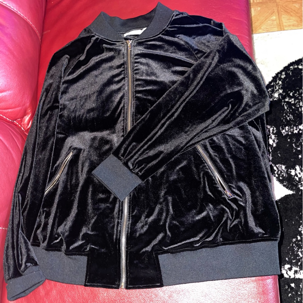 Velour hoodless sweater/jacket